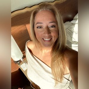 Meet your Posher, Becca